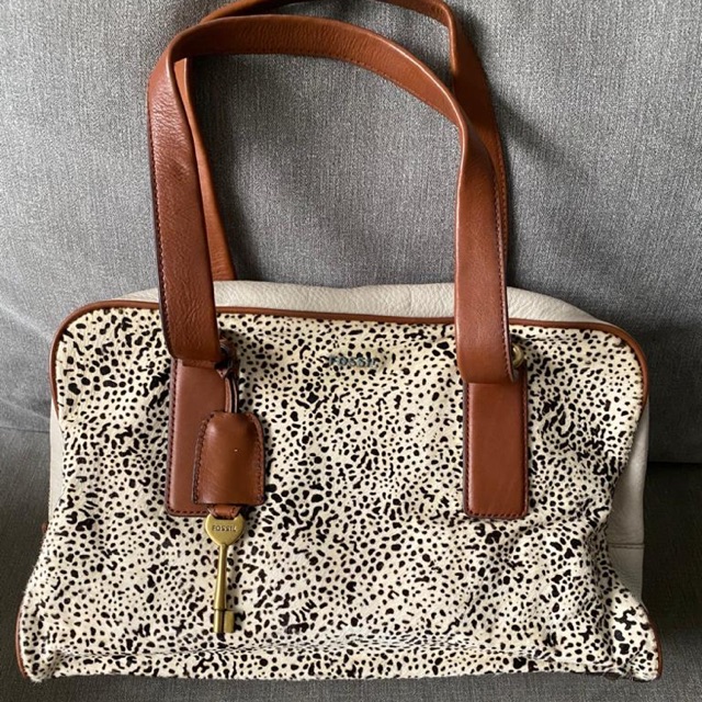 fossil bag