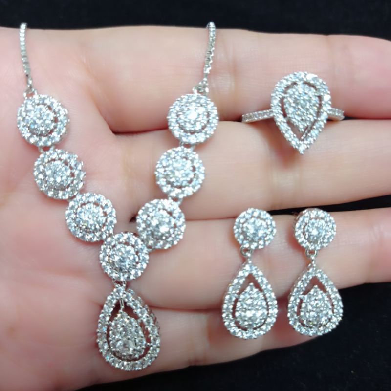 GabrielleJewelry - Set Replika Berlian Mewah Set Perhiasan Mewah Set Perhiasan Replika Berlian Pesta