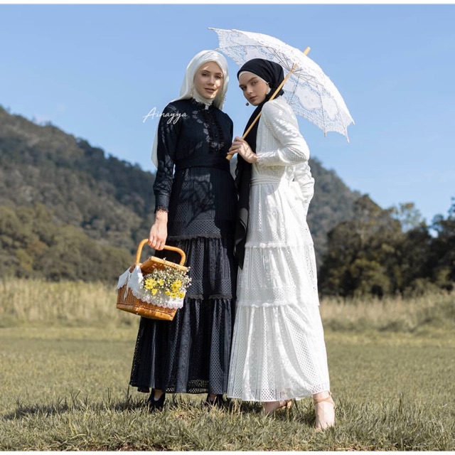 OLIVIA DRESS BY AINAYYA