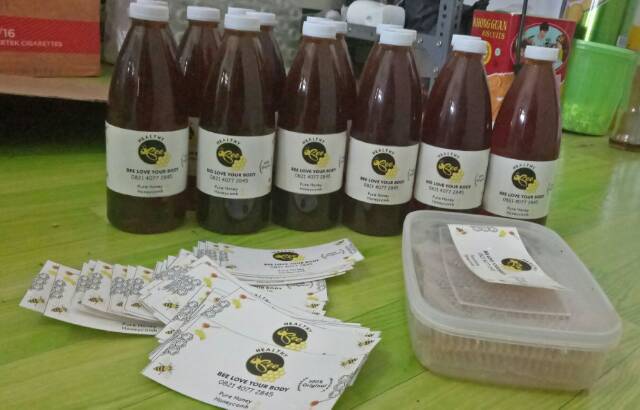 

Madu Asli Murni Alami madu ternak lebah apis melifera 620ml BeeHealthy