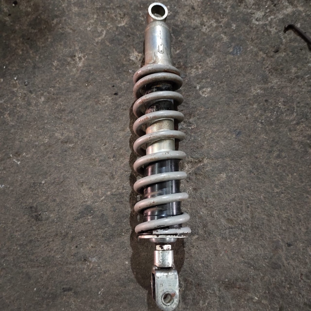 shockbreaker belakang kawasaki KLX 150 BF KLX 150 Dtracker L S original copotan