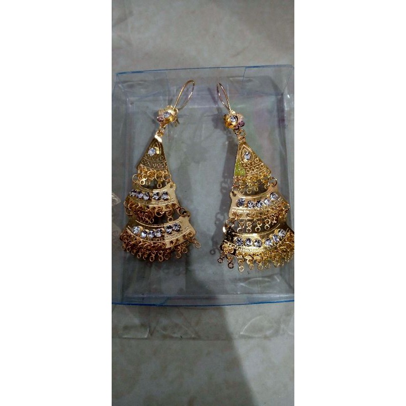 Anting adat