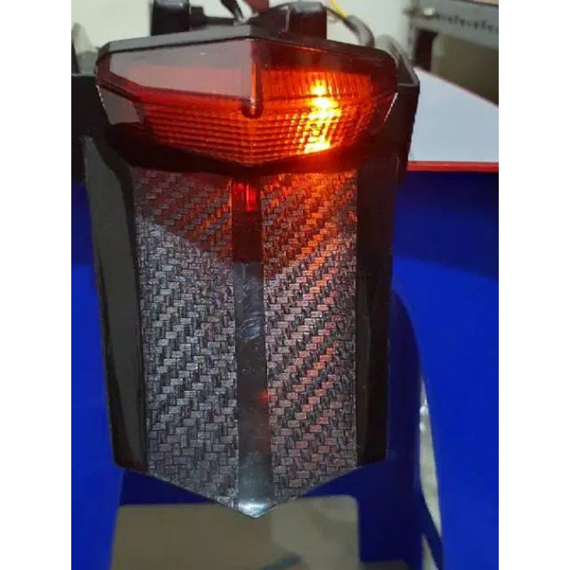 Spakbor Belakang + Lampu 3in1 Honda (CRF 150 L) 150L CRF150L CRF150