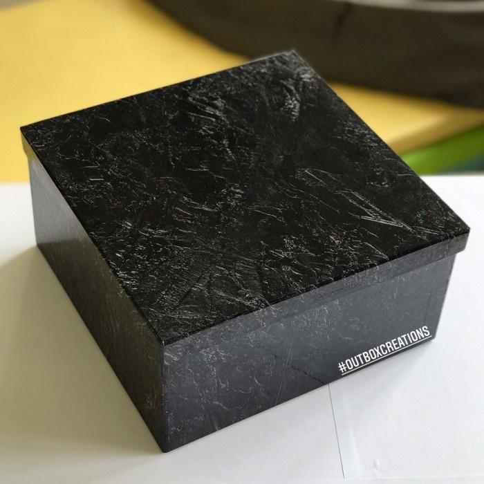 

Ginger- Kotak Box Marmer