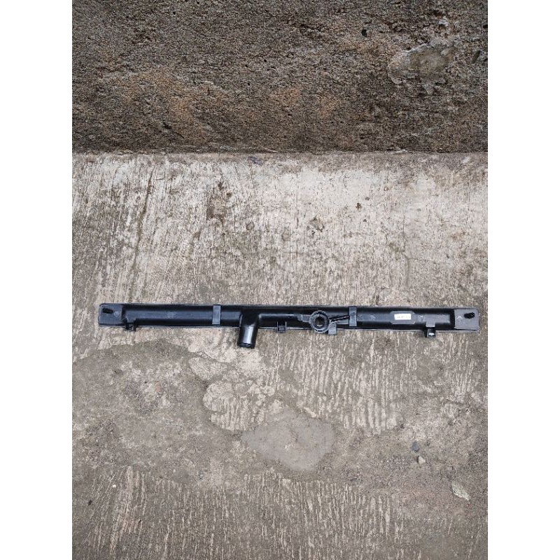 Uppertank radiator Galant Hiu/ GALANT V6