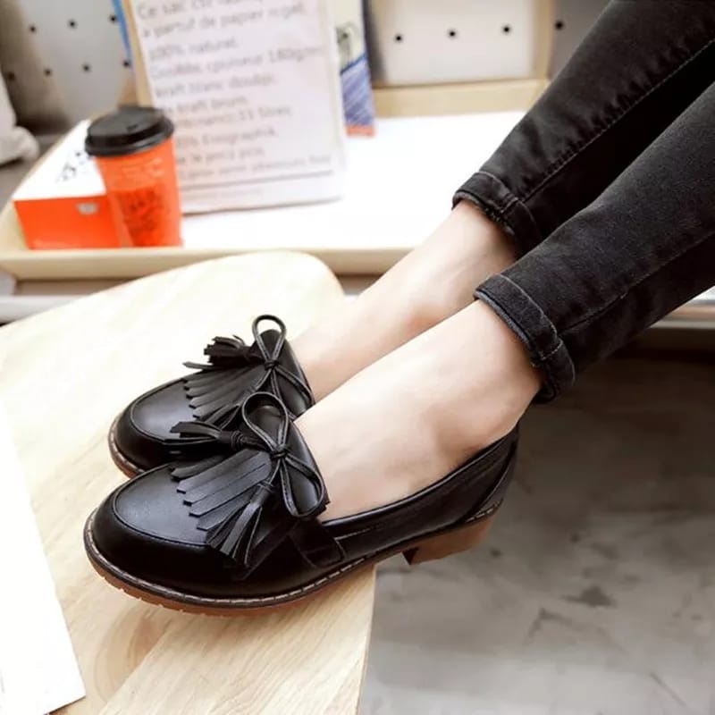 Sepatu Wanita Loafers Docmart '' ALISSA '' Fashion Rawis Kulit Dof Premium CS 2290