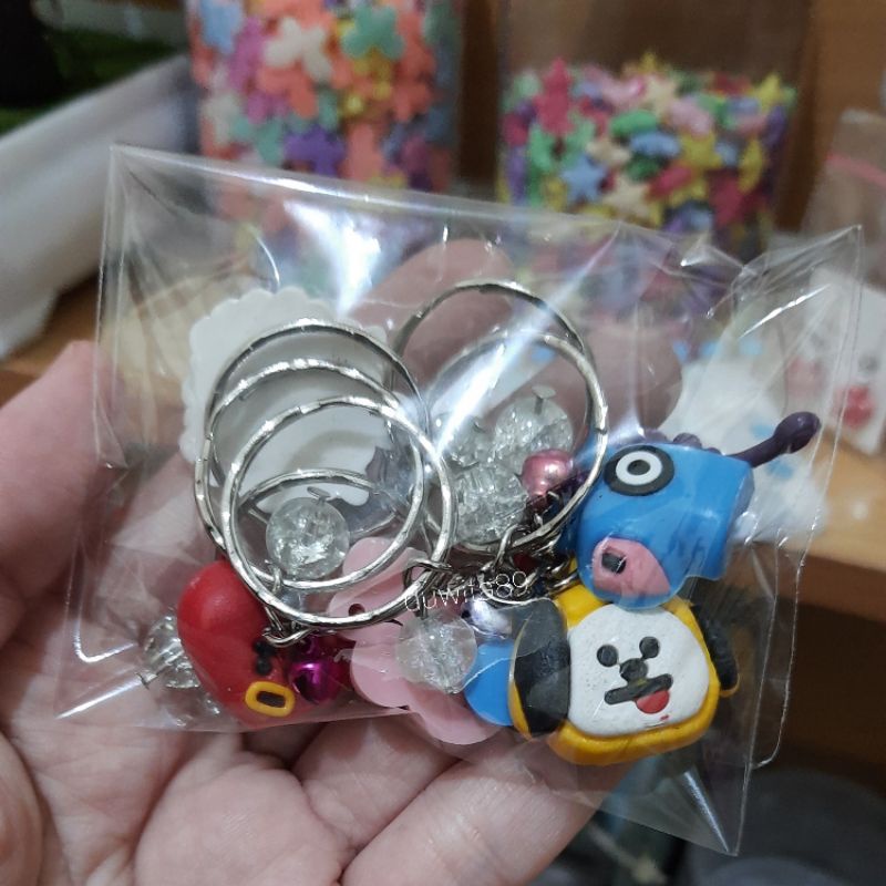 GANTUNGAN KUNCI BTS/BT21 KPOP (ISI 6PCS)