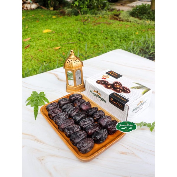 

KURMA ANGGUR MOZAFATI