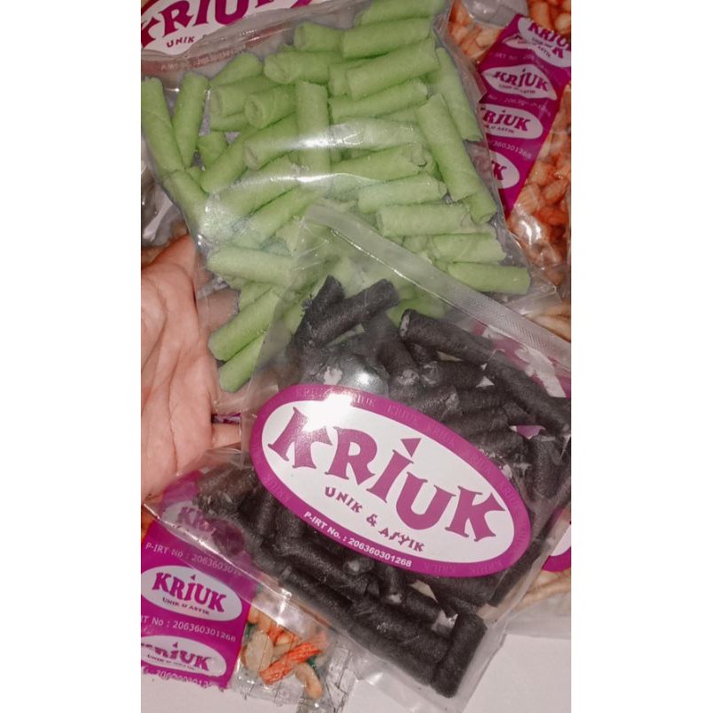 

SNACK ATAU CEMILAN MURAH MERIAH