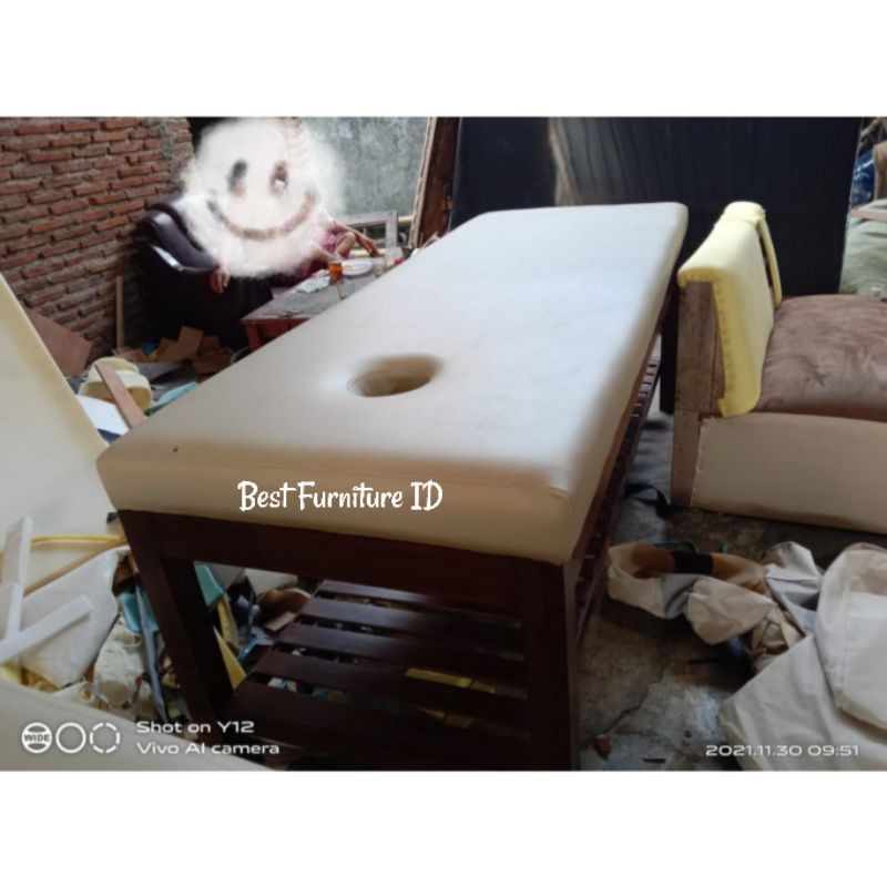Tempat Tidur Pijat - Dipan Spa - Dipan Lulur - Tempat Tidur Massage