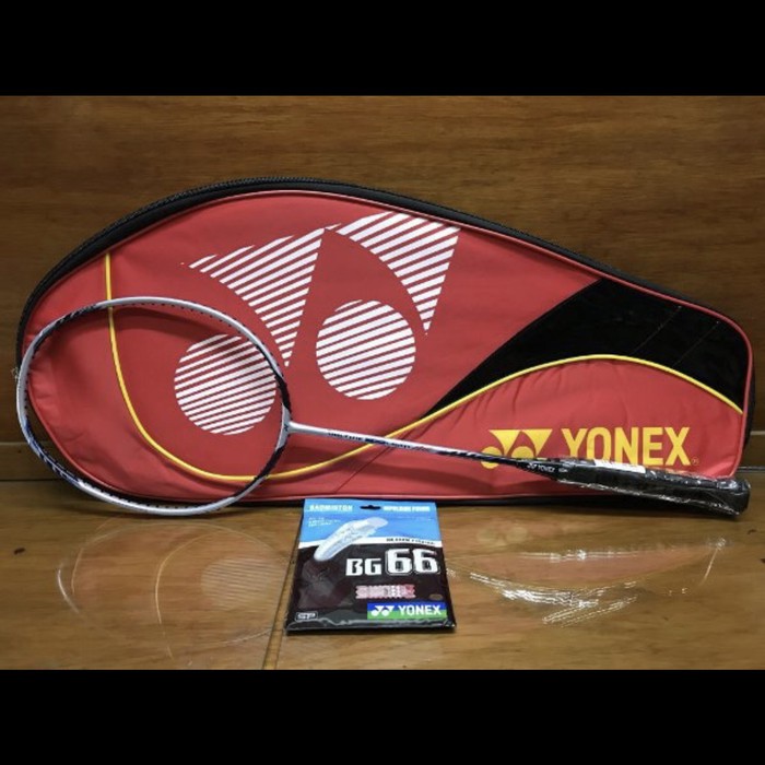Raket badminton yonex voltric 200 light lcw+yas+grp+senar yonex bg 66