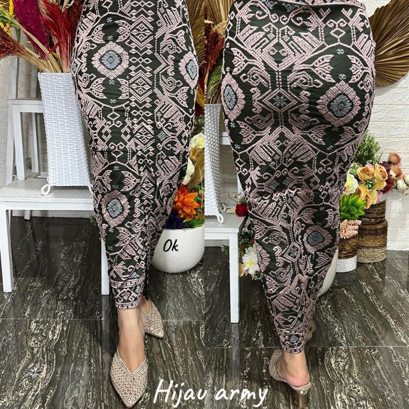 Kamen Jadi Bordir strait Songket