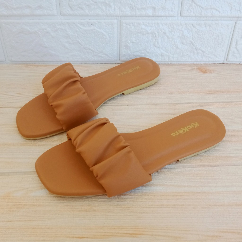 Kickers BDR T01 Sandal Wanita Flat Teplek Kerut Size 37-40