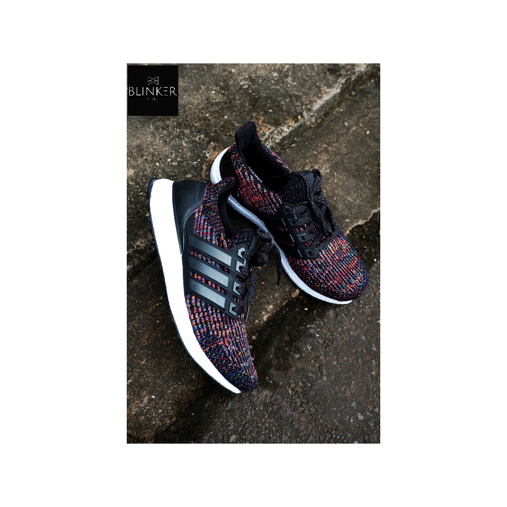 SEPATU SNEAKERS SPORT MODEL ADIDAS (L) BOOST