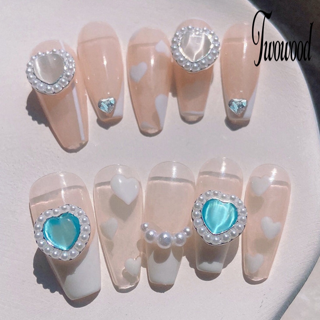 3 Pcs Ornamen Berlian Imitasi Mutiara Hati 3D Warna-Warni Bahan Alloy Untuk Dekorasi Nail Art Salon