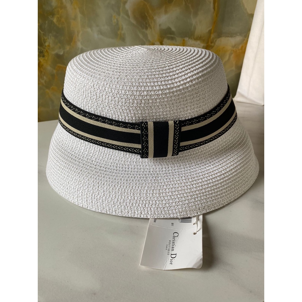 Bucket hat Dr 01