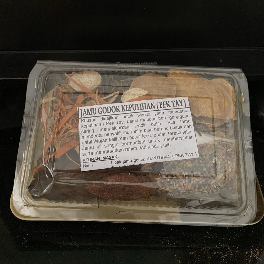 

Jamu Tradisional Godok / Godog Keputihan