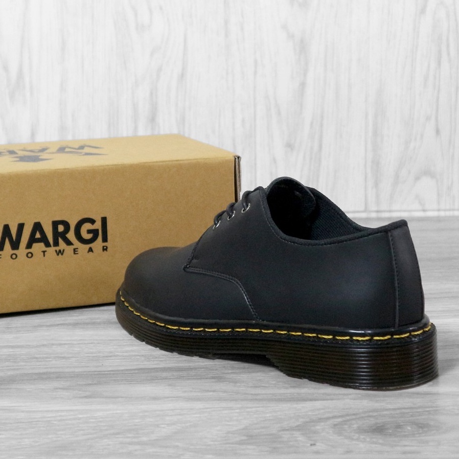 37-44 WARGI SENJA - Sepatu Docmart Formal Casual Low Boot 3 Hole Pria Model Docmart Murah Original