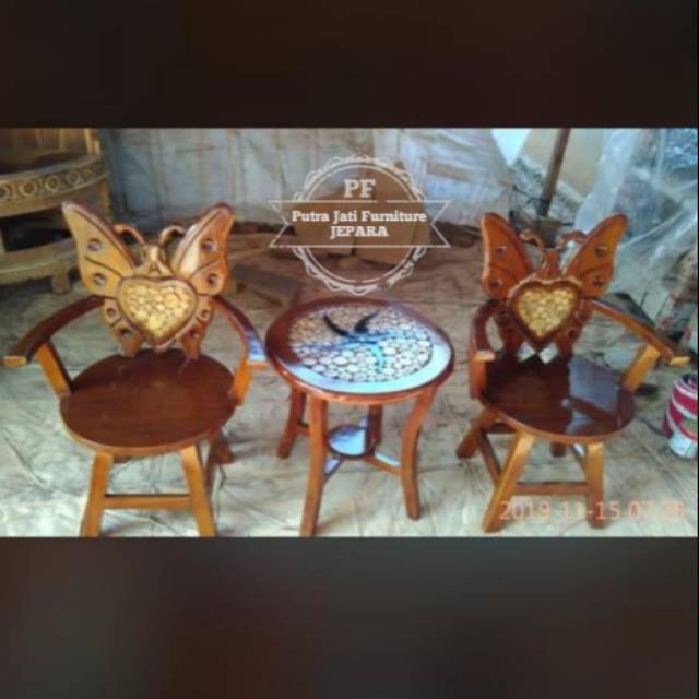 Meja & kursi tamu teras depan rumah model kupu kupu bahan kayu jati Jepara