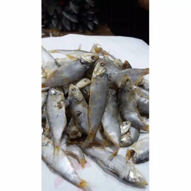 

Ikan asin kresek 500gram