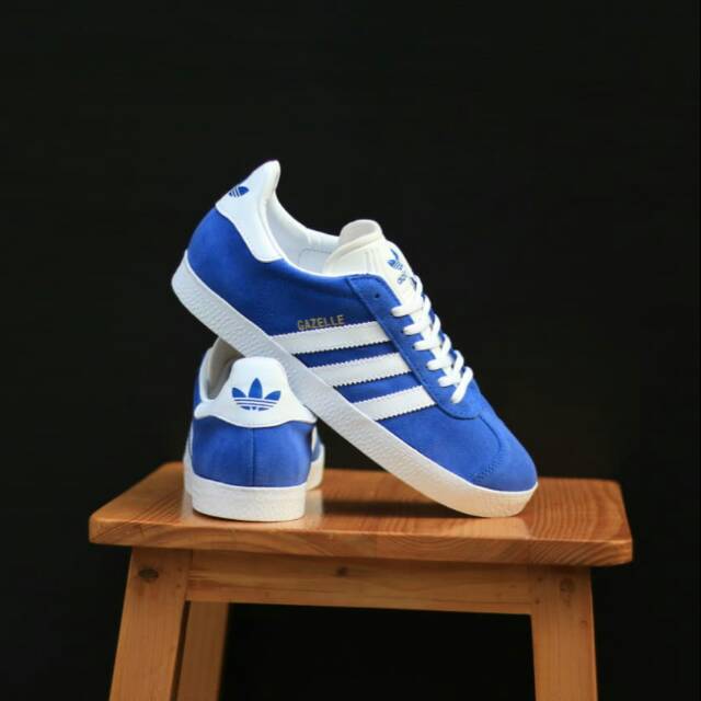 gazelle royal blue