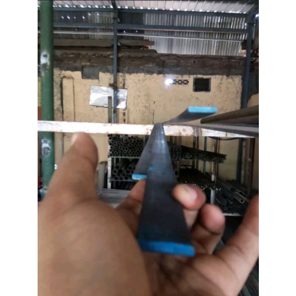 Plat Strip Besi 25mm Tebal 6mm Panjang 10cm