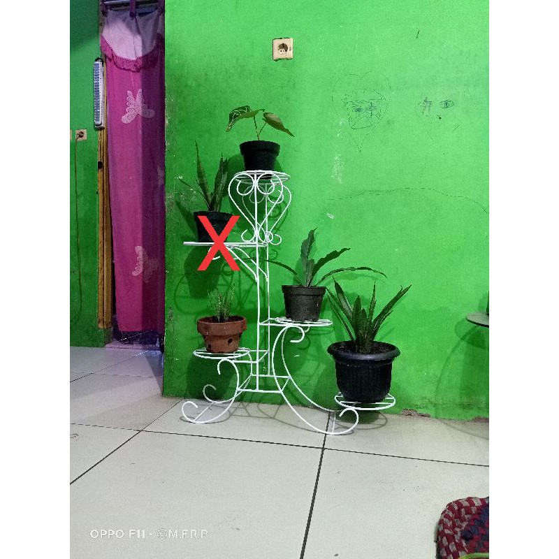 rak bunga besi love 4 susun,rak bunga besi,rak bunga,rak bunga susun