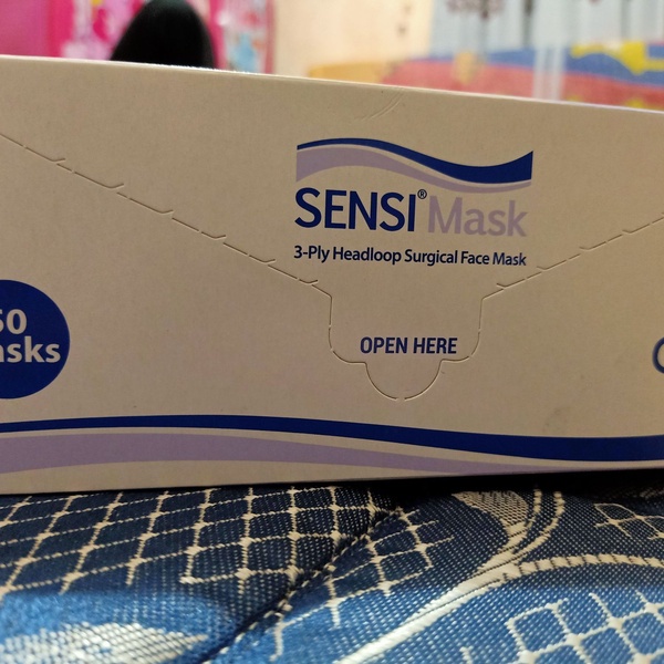 Sensi Mask 3 Ply Headloop Surgical Face Mask Original Masker Sensi Headloop isi 50 Sensi Hijab