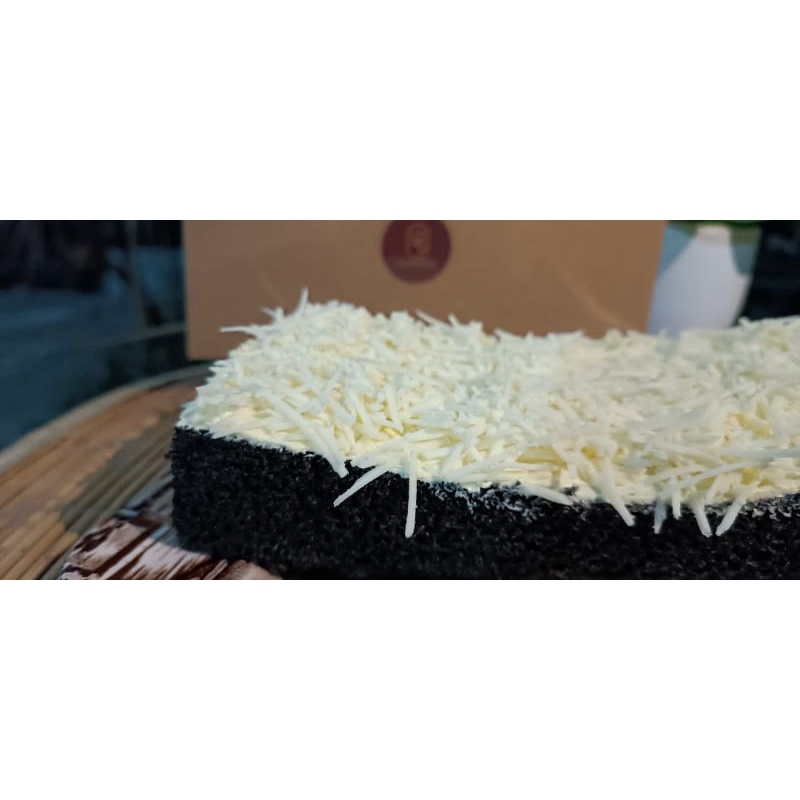 

GR Bolu Ketan Hitam Keju Gluten Free Cake