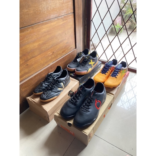 SALE DISKON Sepatu Futsal ORIGINAL