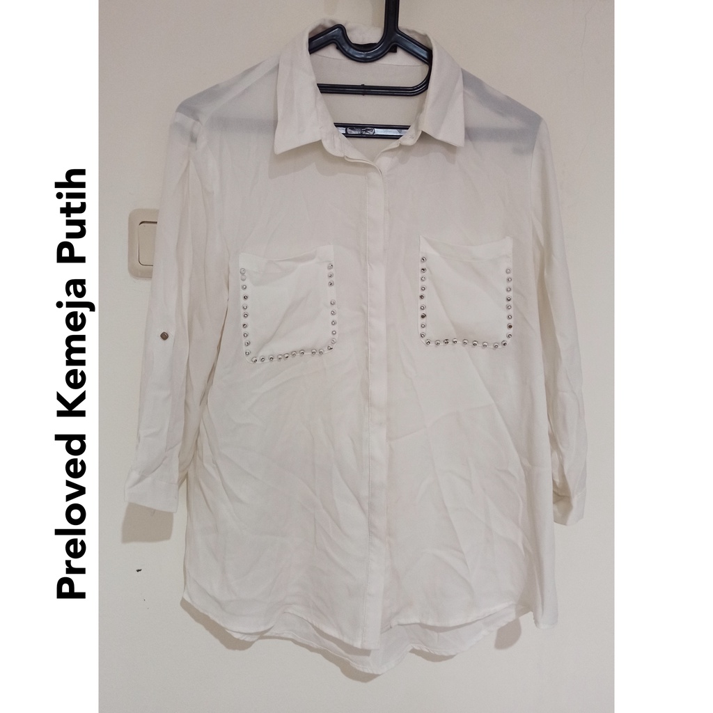 Kemeja Putih Merk Suhu Preloved/Bekas