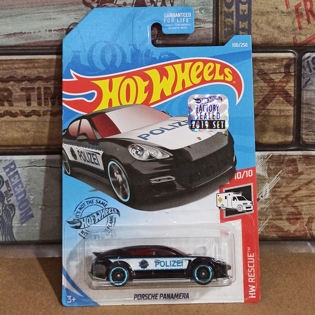 Hot Wheels FS Factory Seal Exclusive Mercedes AMG GT Civic 2018 Type R VW Golf GTI MOMO Kafer Racer