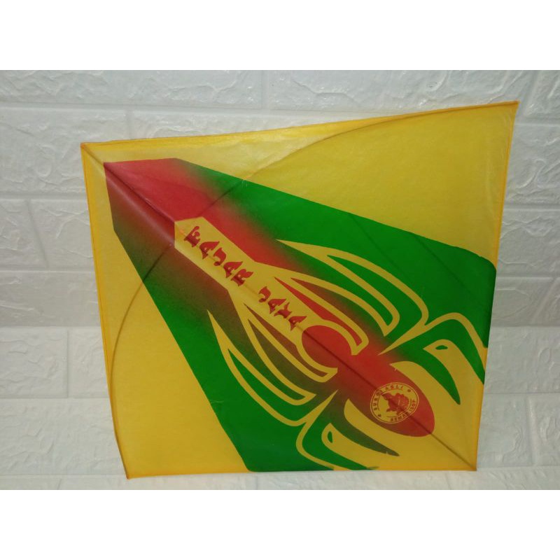 Layangan Sukhoi Standar