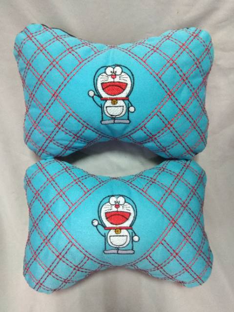 Bantal mobil lucu boneka kartun 2pcs isi full dakron