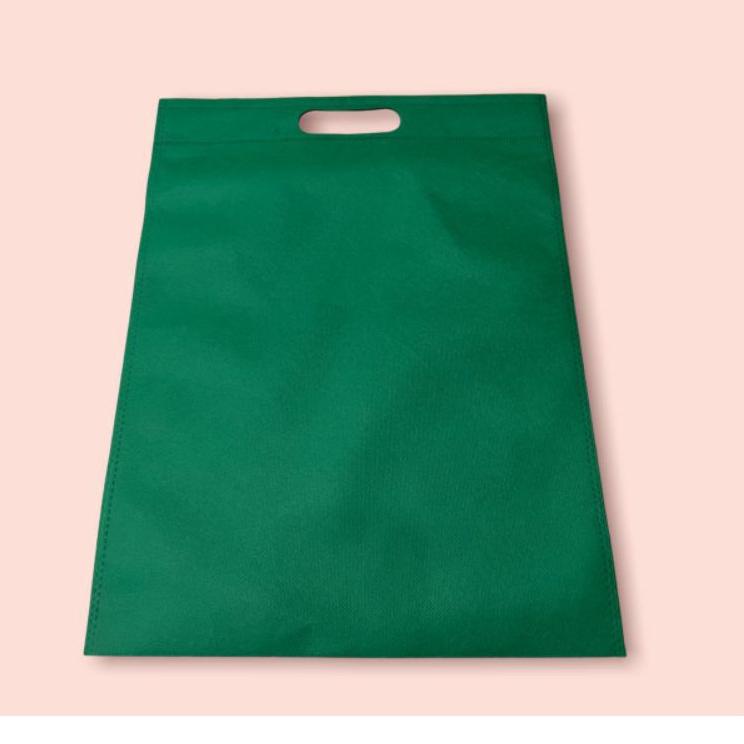 

Ready SQK Goodie bag oval 30x40-tas kain-spounbond 36 Dijual