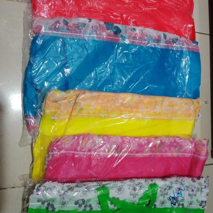 

Ready Goodie Bag / Tas Serut Buat Kotak Kue,Nasi Bok Ukuran 22X22 Berkualitas
