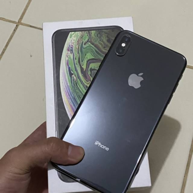 iPhone Xs Max Space Gray 64 GB docomo - スマートフォン本体