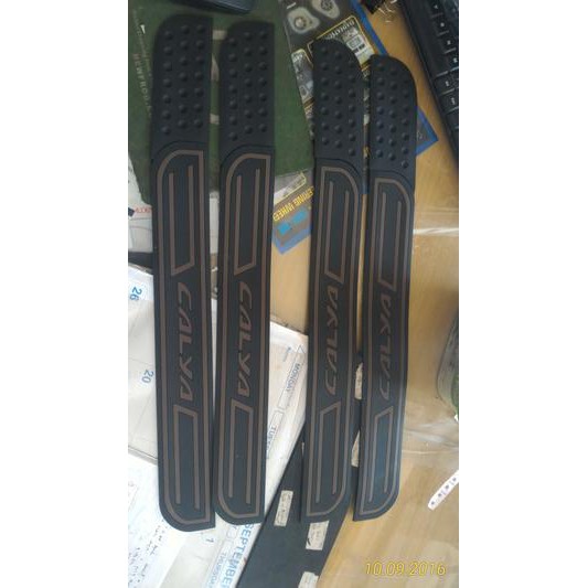 Sillplate Pintu Samping Mobil Toyota Calya