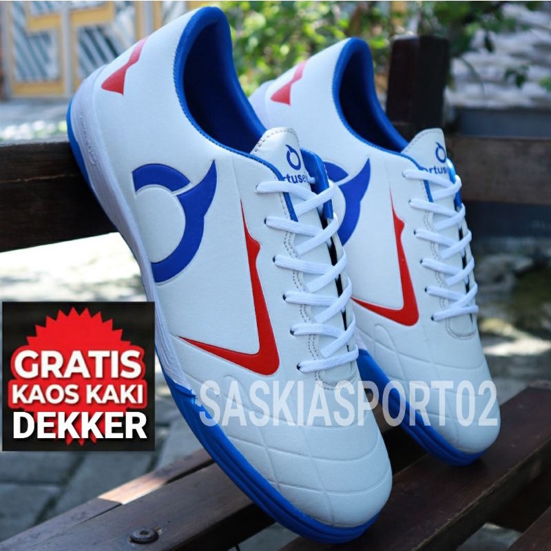 sepatu futsal terbaru - sepatu futsal size 38 - sepatu futsal size 44 - sepatu futsal murah - sepatu