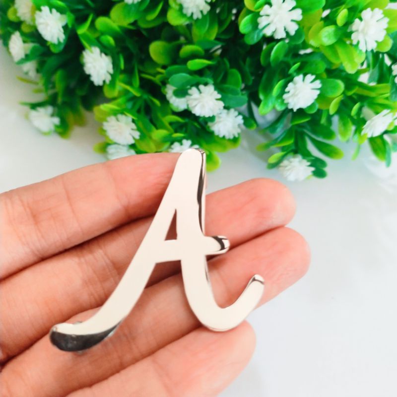 bros nama / bros inisial