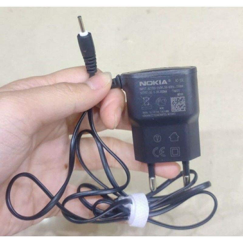 Charger Nokia / Travel Charger Nokia Colokan kecil / Jarum Nokia N70 Charger cas cesan TC NOKIA N95 Nokia 105 DLL