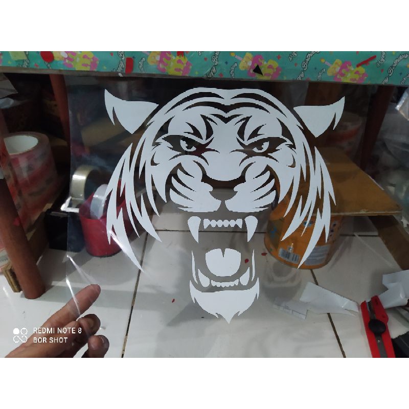STIKER MACAN UKURAN BESAR CUTTING CUSTOM BAHAN ORACAL MOBIL DLL