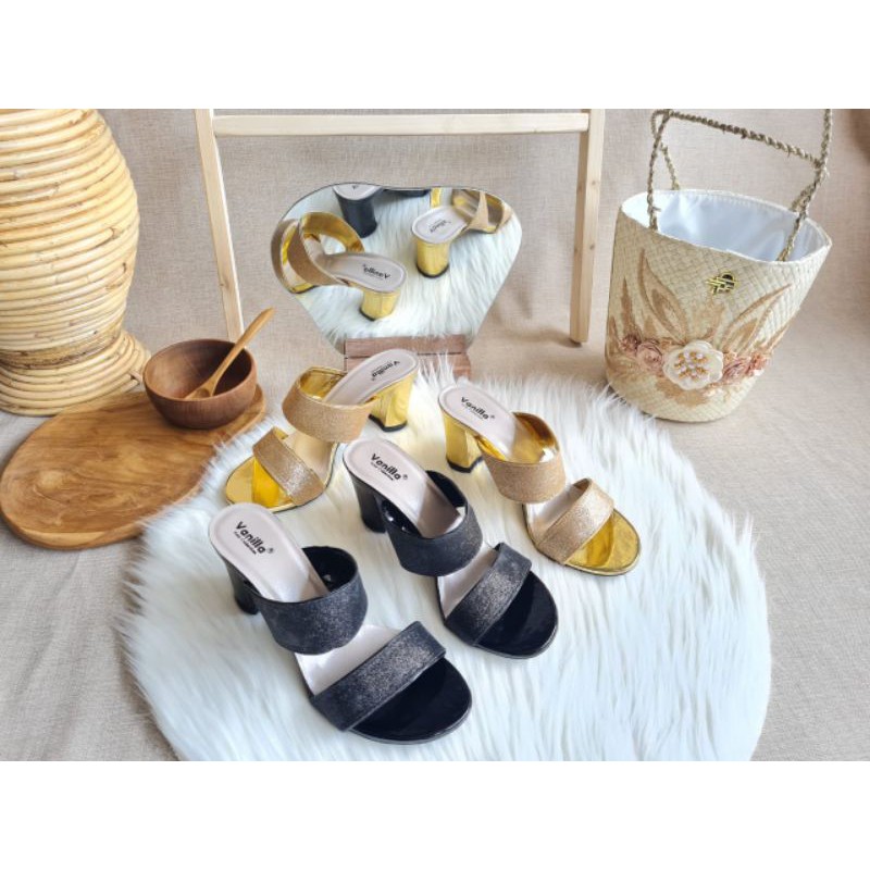 Sendal Sandal Sandals Sepatu Cewek Perempuan Rumah Santai Outdoor Indoor Kondangan Hangout Selop Kar