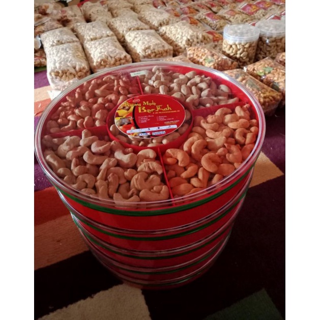 

Kacang Mede Super mix 5 rasa