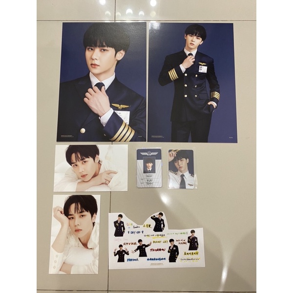 SHARING SEASON’S GREETING 2022 WAYV