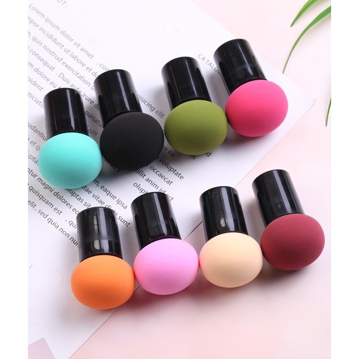 Retaily HL0070 Spons Make Up Jamur Sponge Gagang Beauty Blender