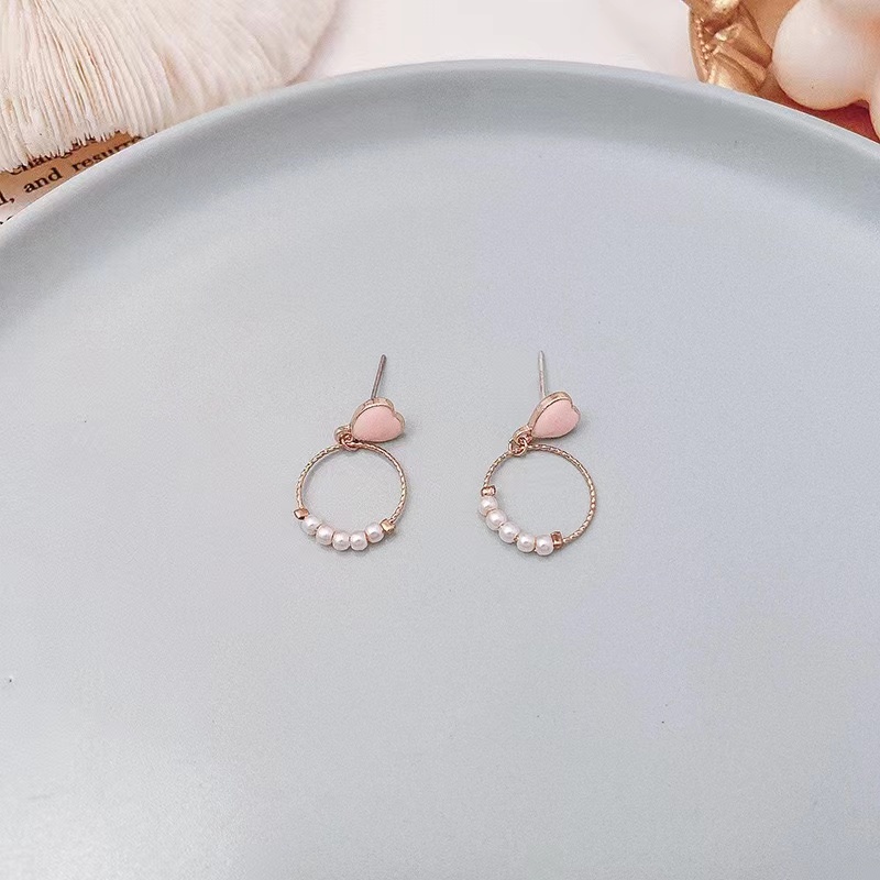 (Hello Girl)E03 Anting Wanita Korea Tusuk Model Juntai Bunga Mutiara Import-E03 Love Mutiara