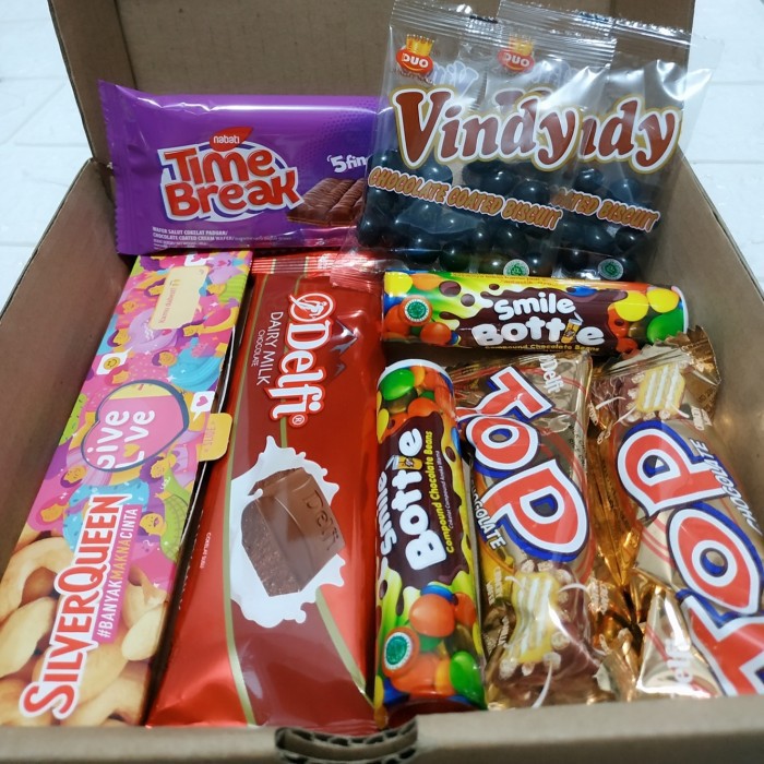 

KIRIMKADO.id- hampers box valentine kado unik kiriman ulang tahun lebaran wisudaan .
