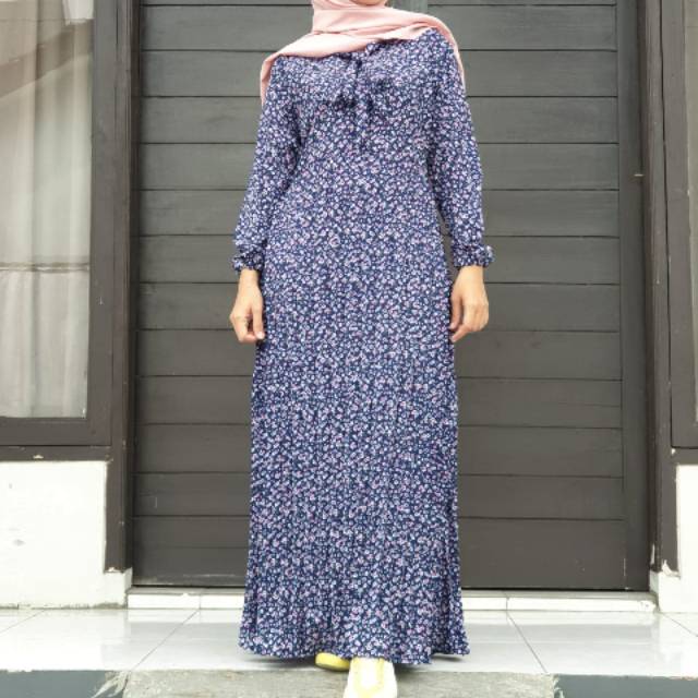 Dress Plisket Motif Bunga