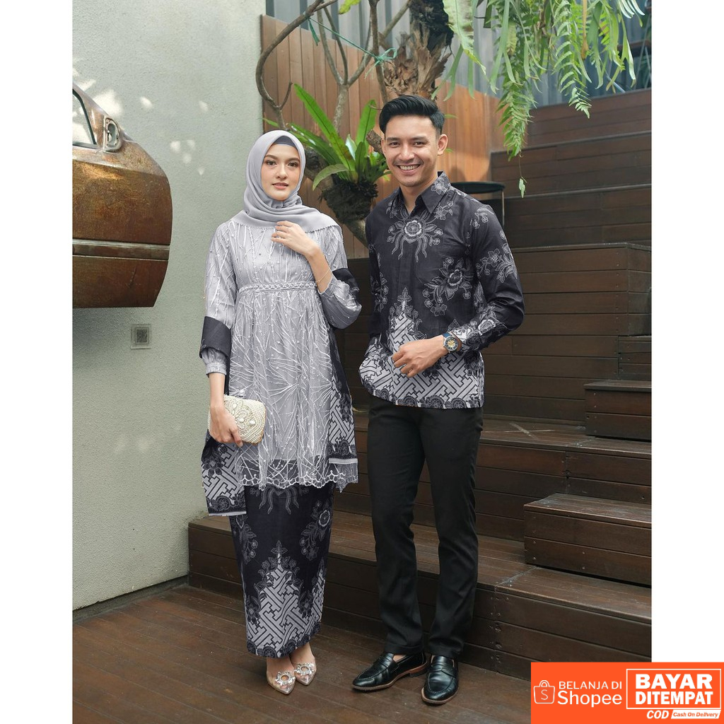 ADA 2 Warna - SHOPASHOP SOLO Batik Kebaya Couple Modern Alinda Tulle Mutiara aplikasi payet motif pager Model TUNIC-BRUKAT-KEBAYA-OUTFIT-KONDANGAN-KEKINIAN-KEBAYA-TUNANGAN-LAMARAN-WISUDA-SERAGAM-TUNIK-BROKAT-BATIK-COUPLE-SERAGAMAN